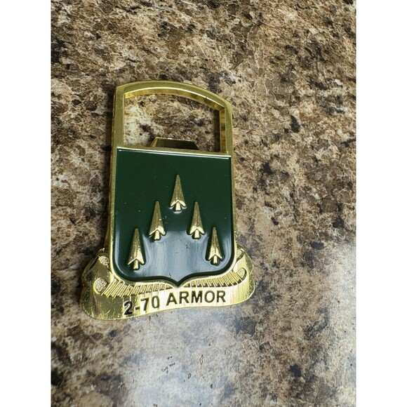 U.S. Army 70th Armor Crest "STRIKE SWIFTY" 2-70 Armor Vintage Bottle Opener - Picture 3 of 6